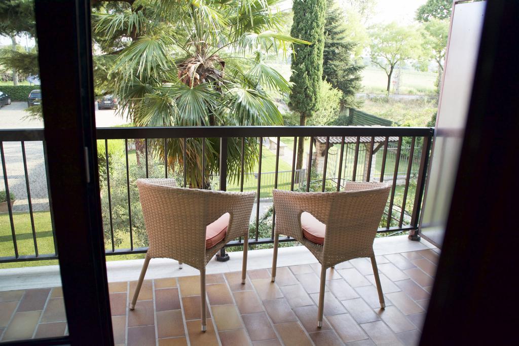 B&B Silvia เวโรนา ภายนอก รูปภาพ
