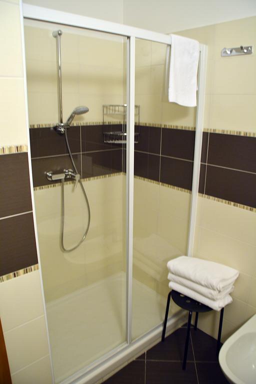 B&B Silvia เวโรนา ภายนอก รูปภาพ